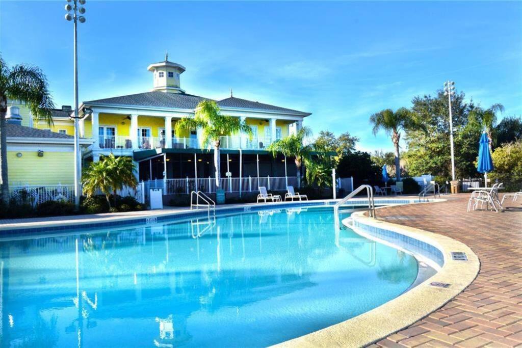 Apartment Hidden Oasis Near Orlando, Disney, Etc. *